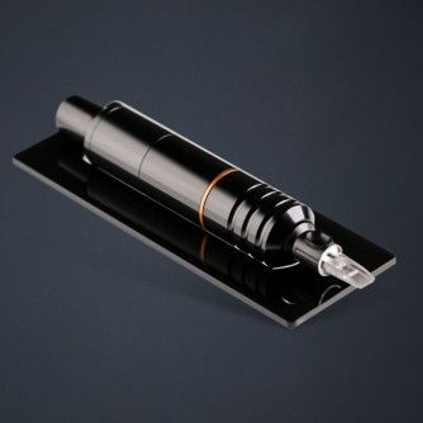 Cheyenne Hawk Pen Tray